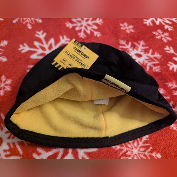 Firm Grip Black Fleece Beanie Unisex - Picture 3 of 3